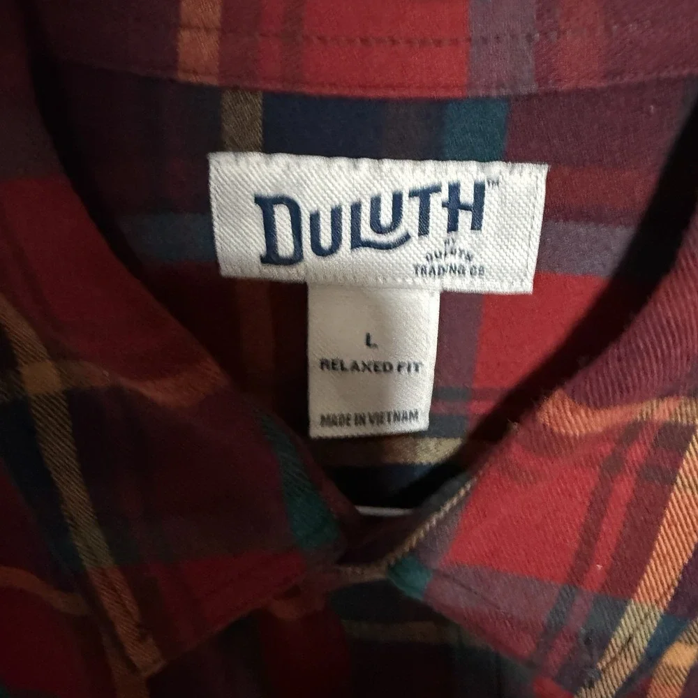 Duluth Trading Untucked Flannel Shirt L/S Men's L Tall Relaxed Red Multi Plaid - Picture 3 of 7